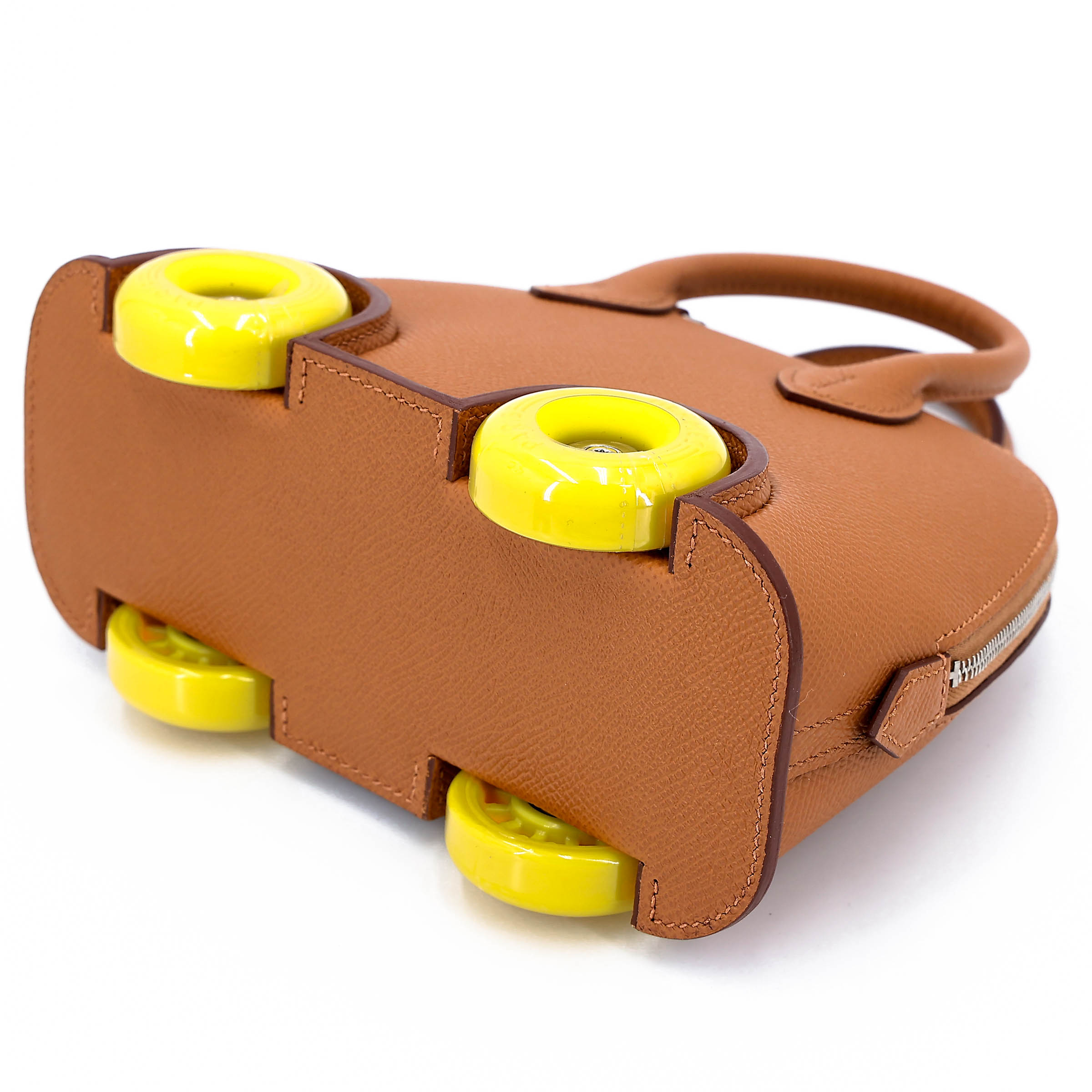 HERMÈS 愛馬仕  Bolide On Wheels 37  3