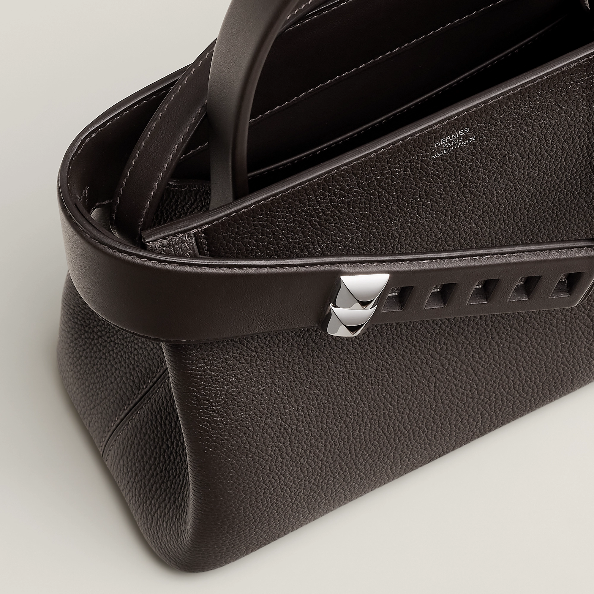 HERMÈS 愛馬仕  Medor  Clous 4