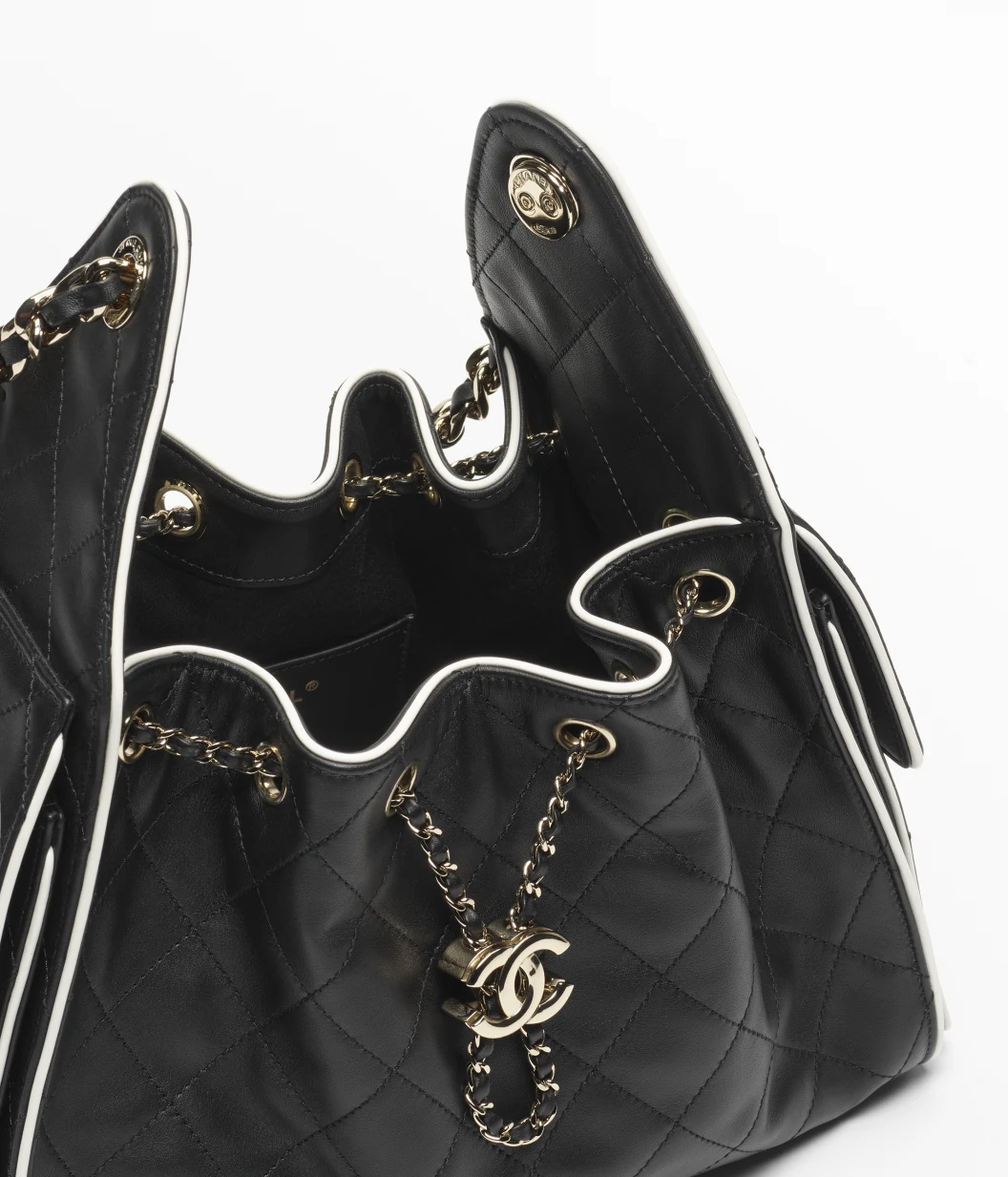 CHANEL 25 小型手袋 2