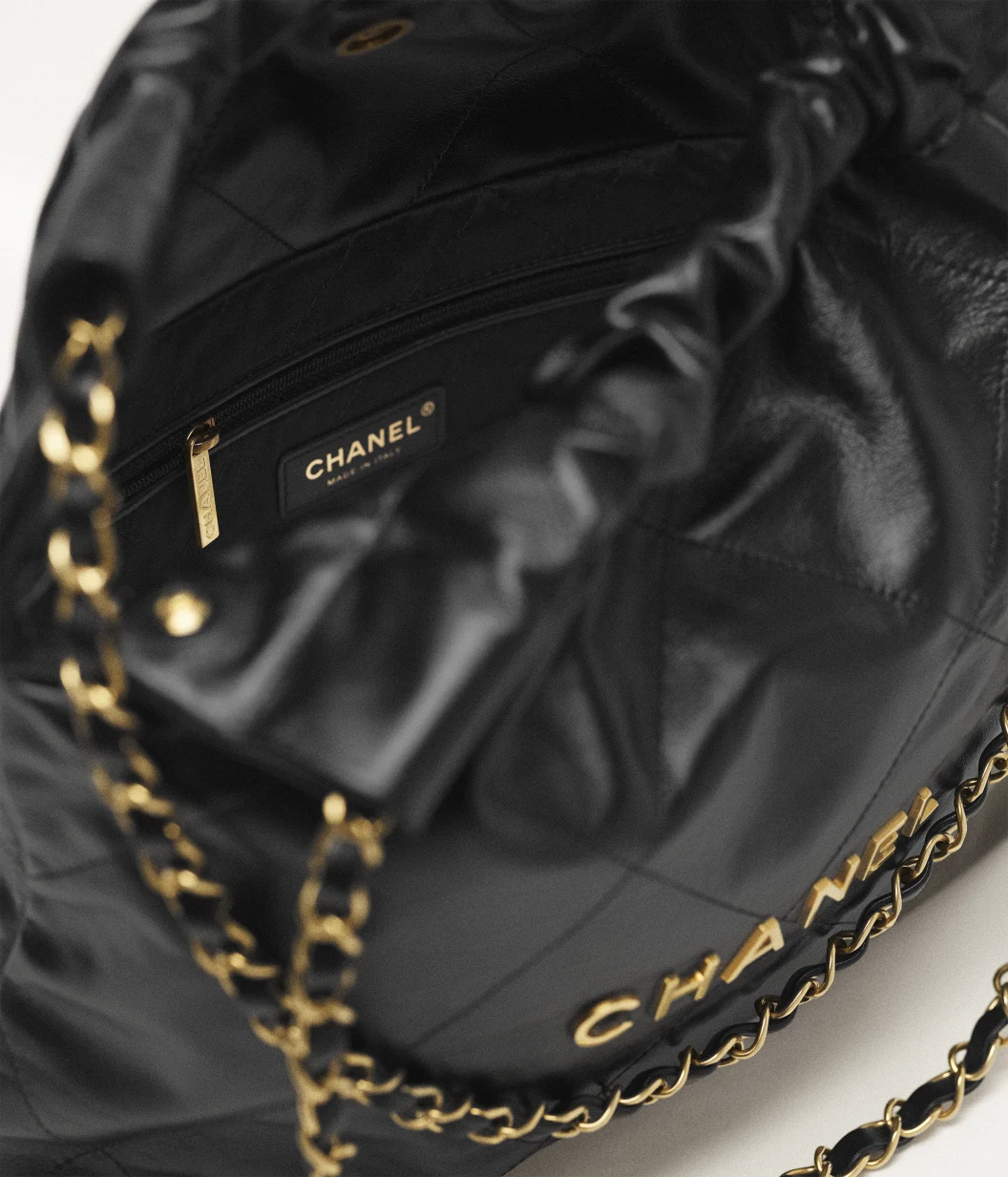   CHANEL 22 小號手袋 3